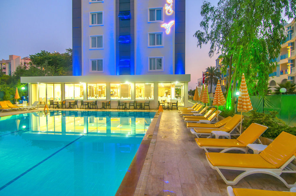 Resort Kolibri 3*