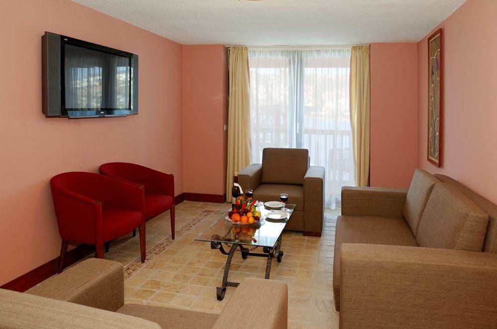 Green Beach Resort 5* Gundogan (Bodrum)