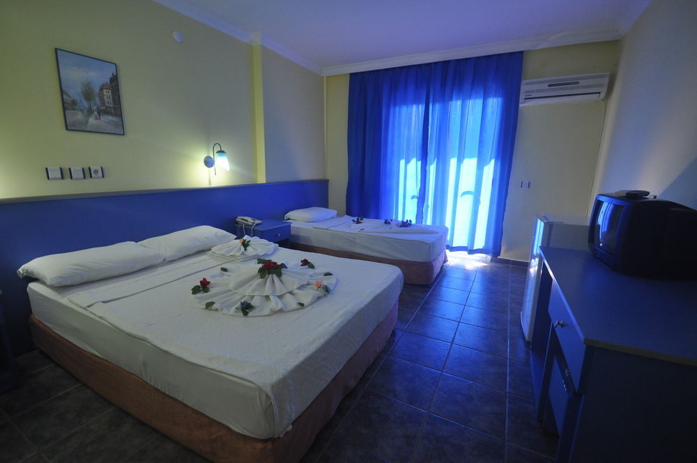 Hotel Sea Center 2*