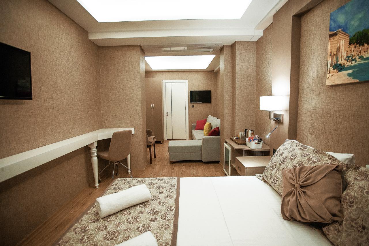Iz 4* Izmir