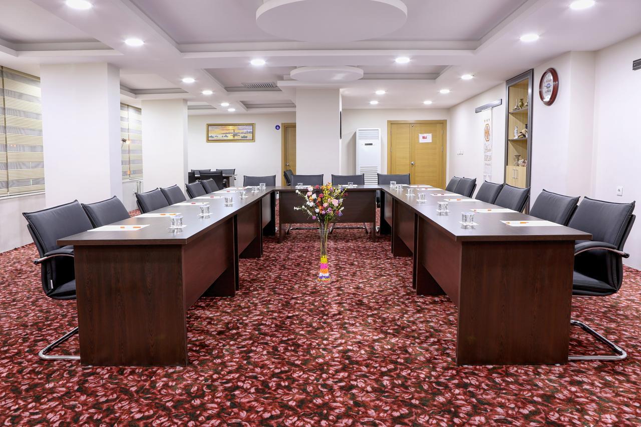 Hotel Kaplan Di̇yarbakir 3*