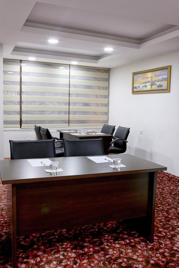 Hotel Kaplan Di̇yarbakir 3*
