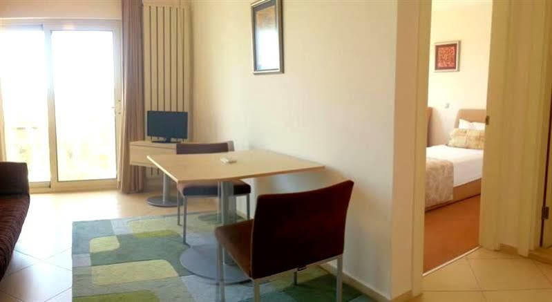 Hotel Exclusive & 3*