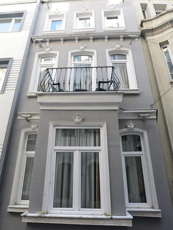 Apartment Ada Homes *