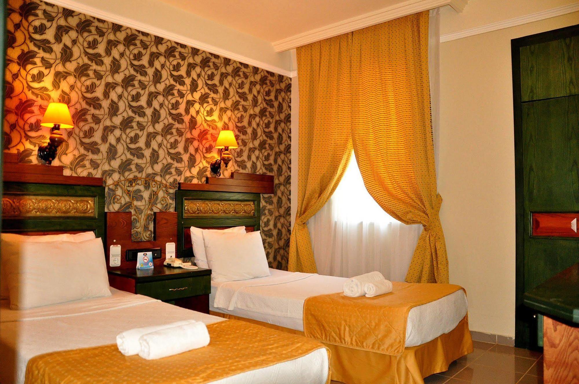 Resort Club Alpina 3*