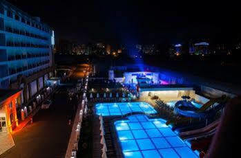 The Lumos Deluxe 5* Kargicak (Alanya)