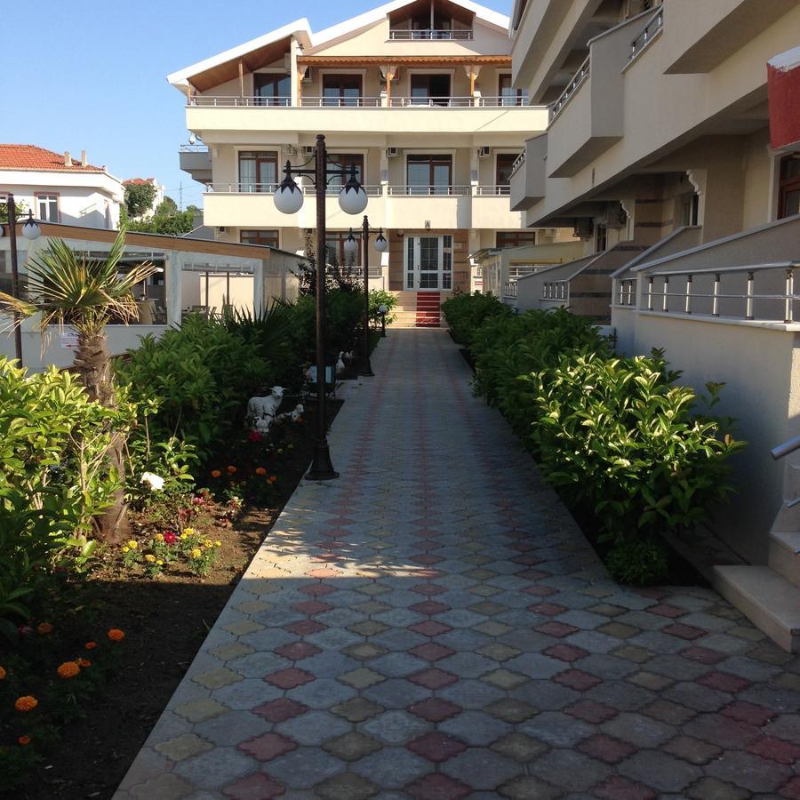 Altinkum Tatil Konaklari * Yigitler