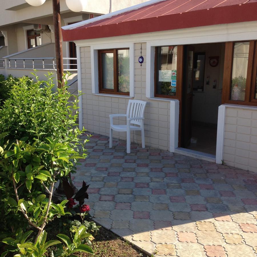 Altinkum Tatil Konaklari * Yigitler