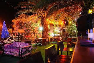 Hotel Avisos And 3*