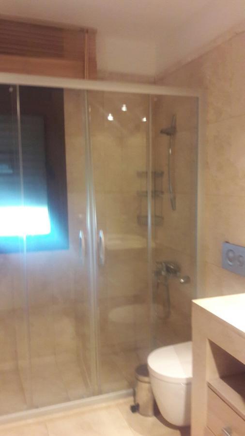Four Bedroom With Private Pool In Gazella Site *