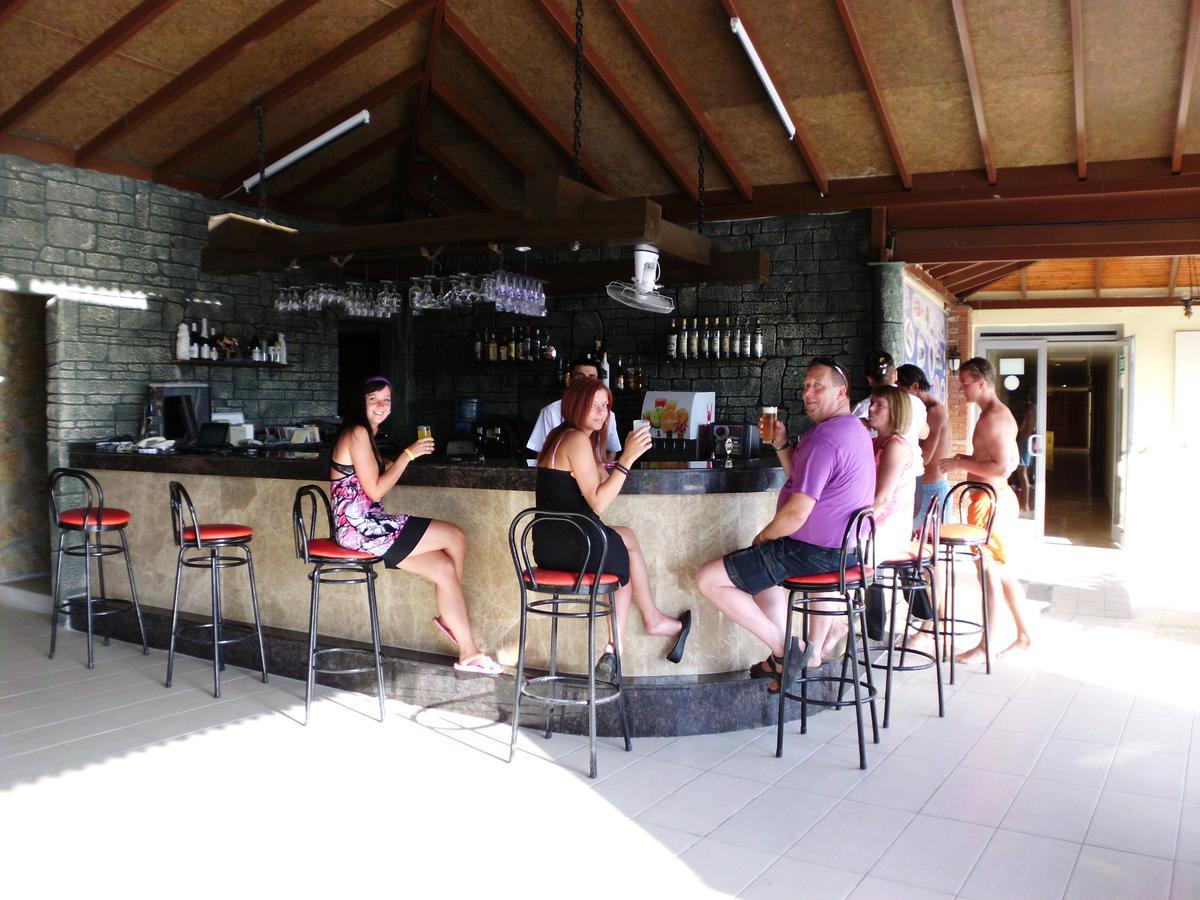 Kervan Hotel Side