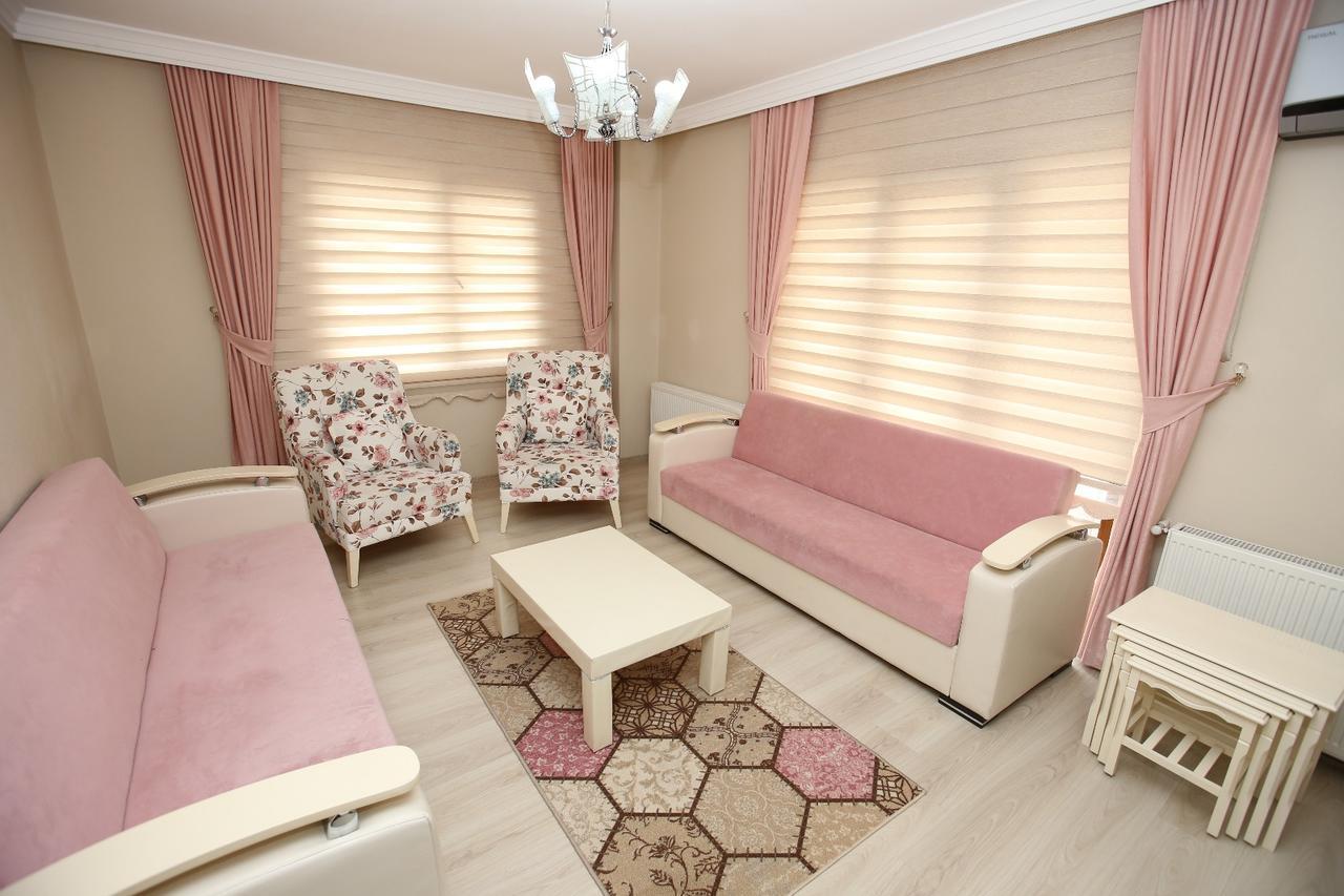 Elmas Apartment