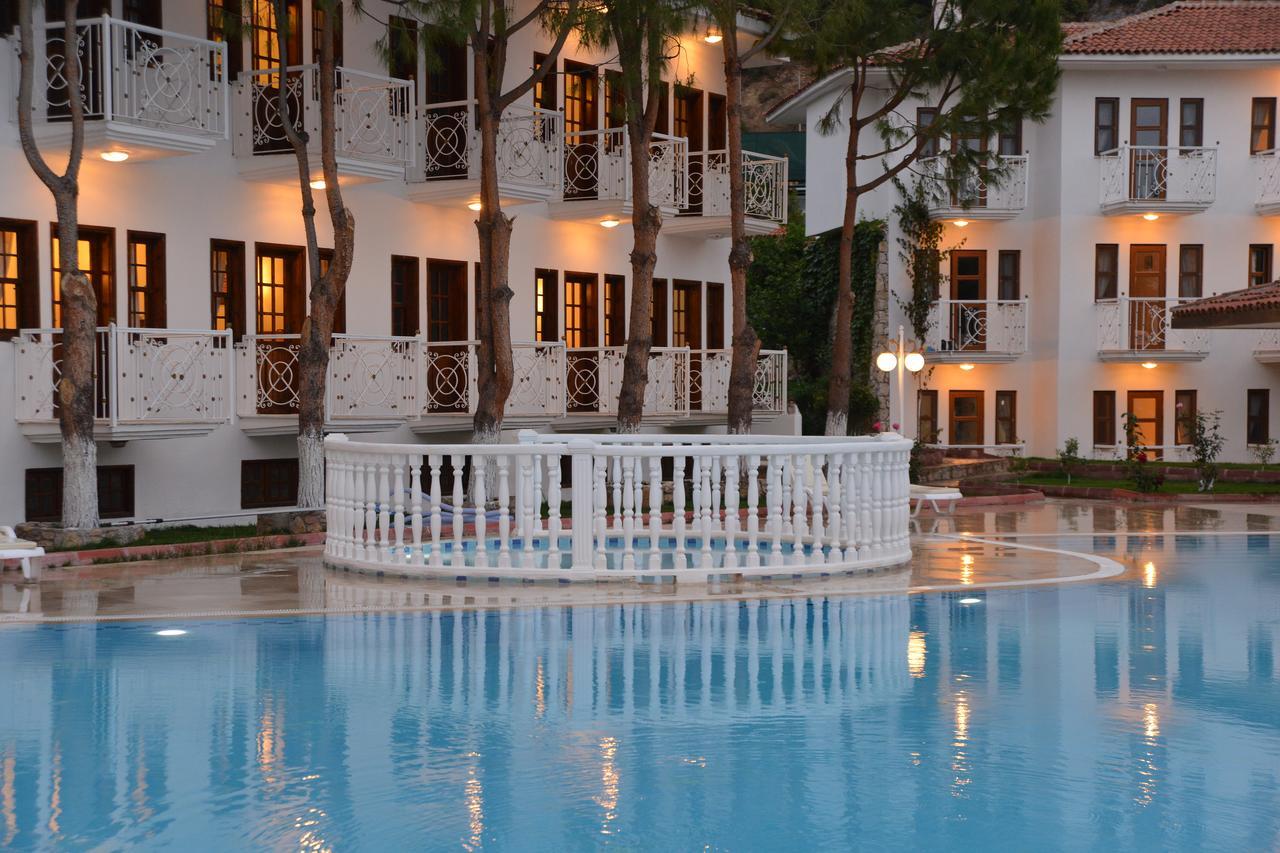 White Hotel Oludeniz
