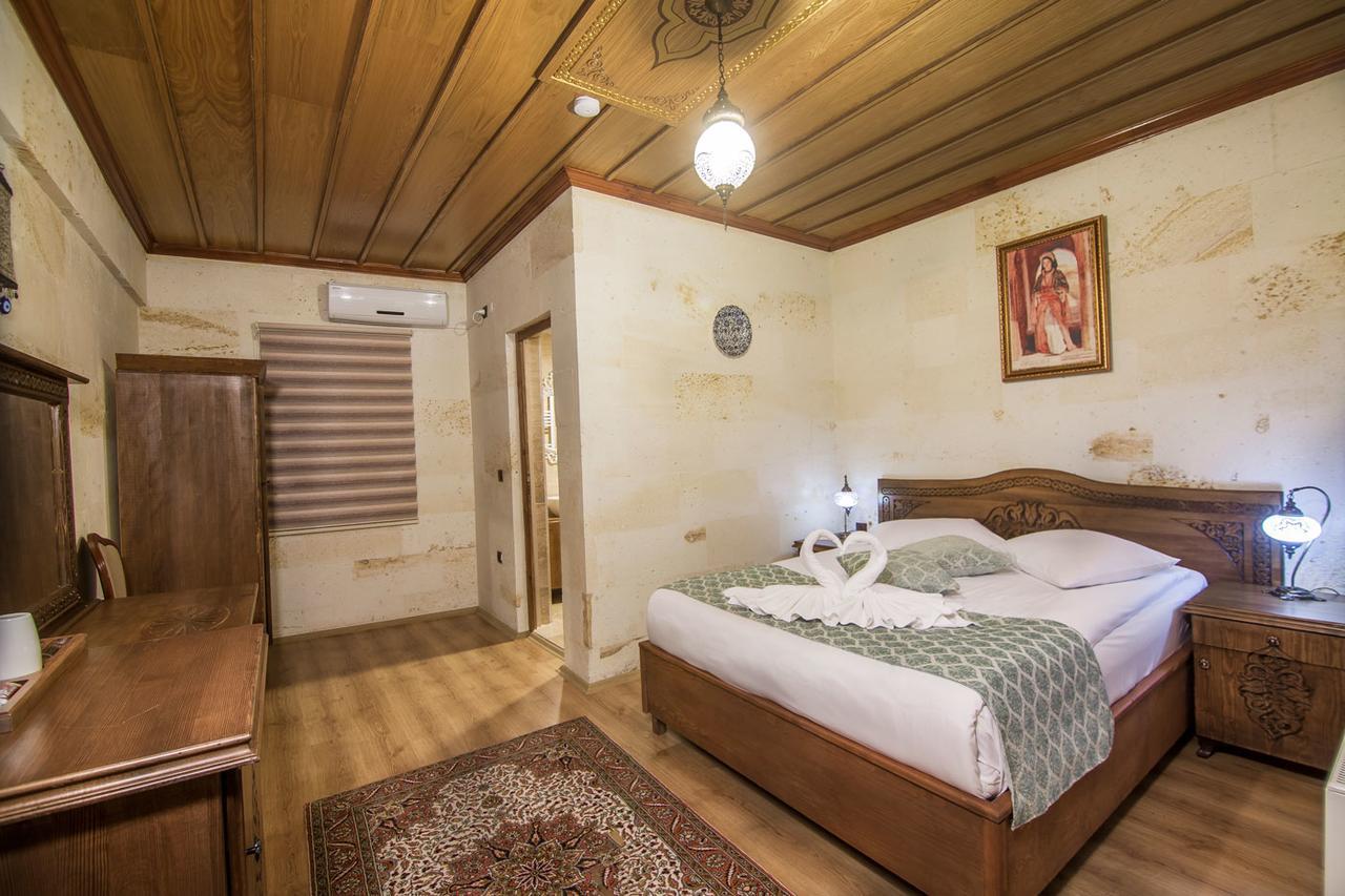 Cappadocia Ozbek Stone House Hotel 2*