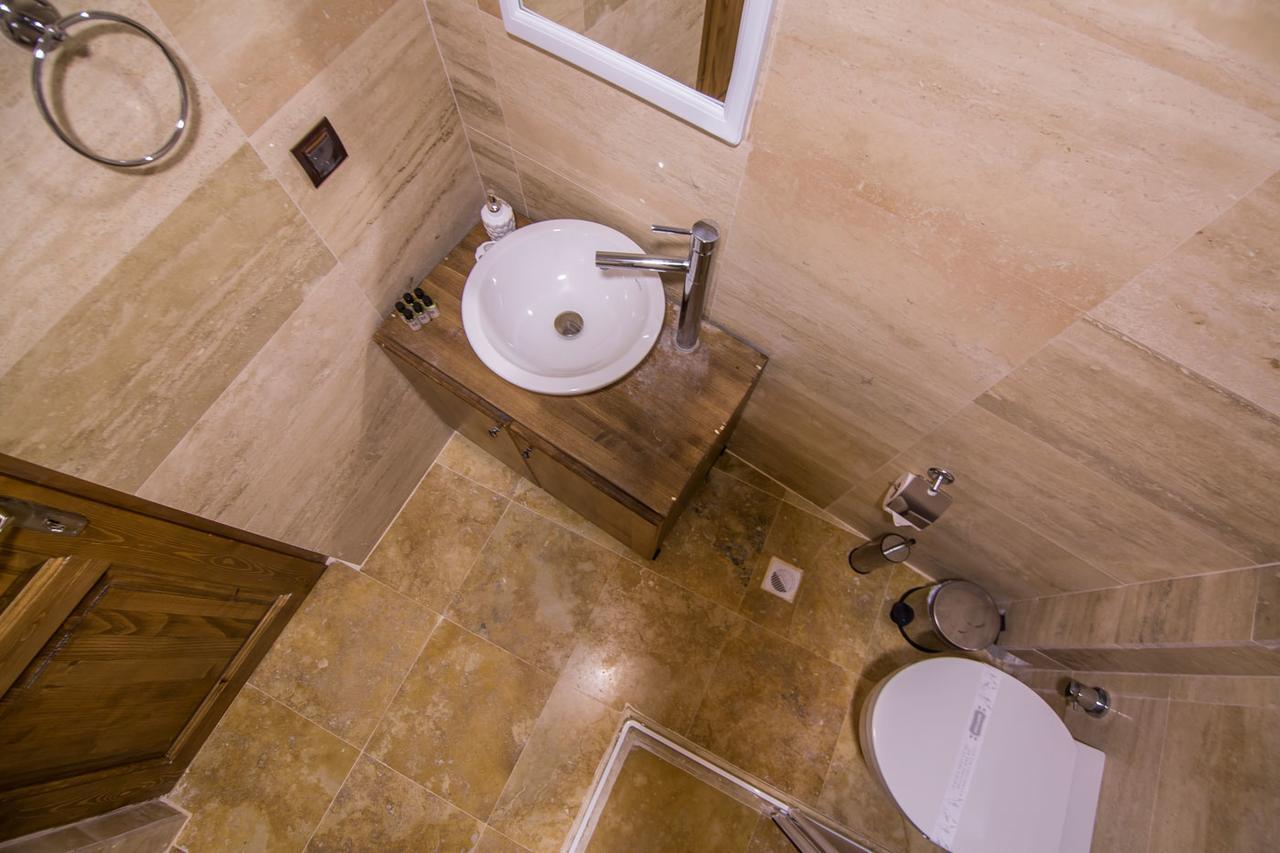 Cappadocia Ozbek Stone House Hotel 2*