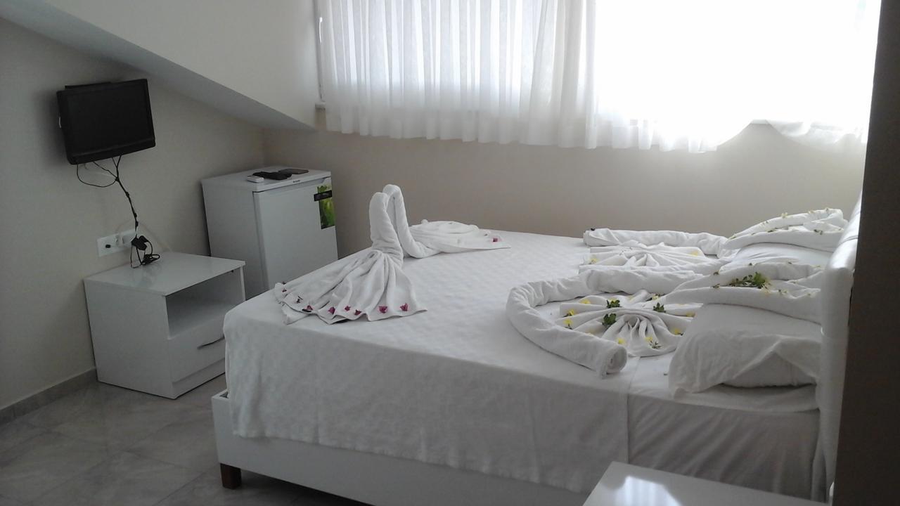 Hotel Vira *