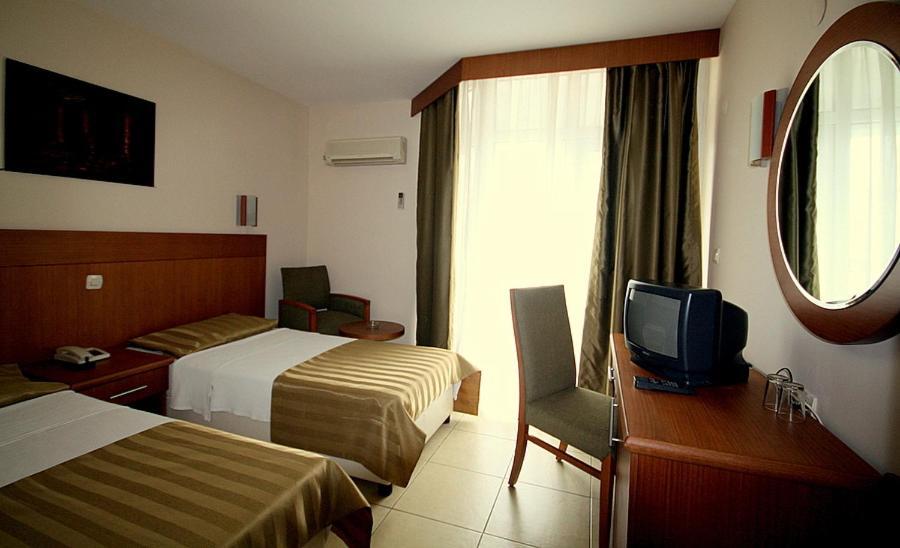 Hotel Surtel 3*