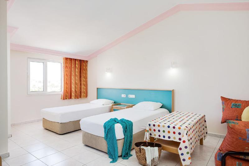 Aparthotel Victoria Princess 2*