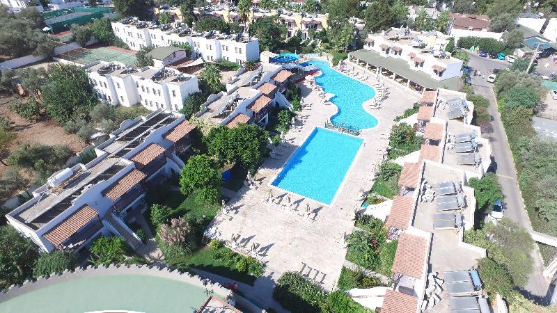 Izer Club Resort Torba