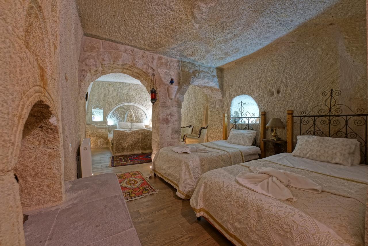 Angel Cave Hotel 2*