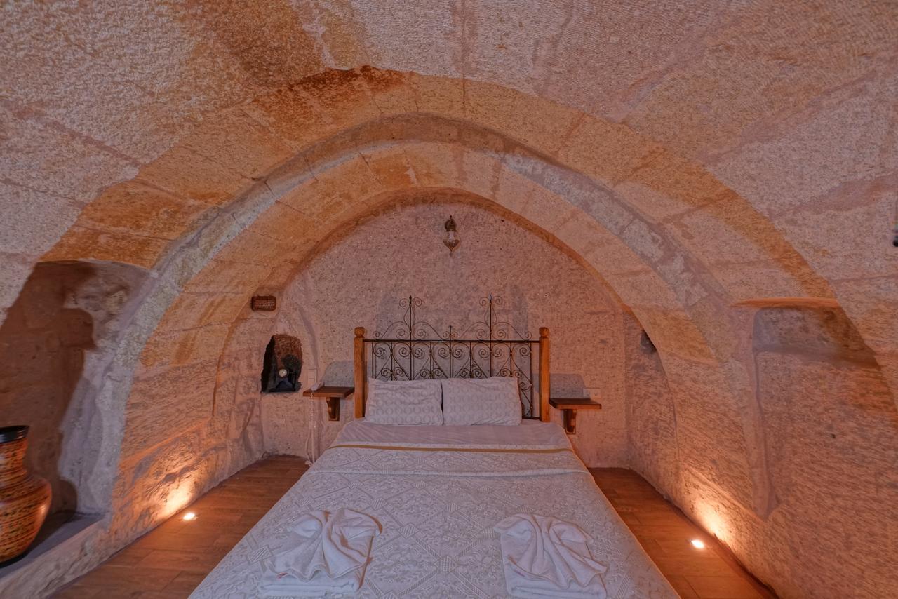 Angel Cave 2*