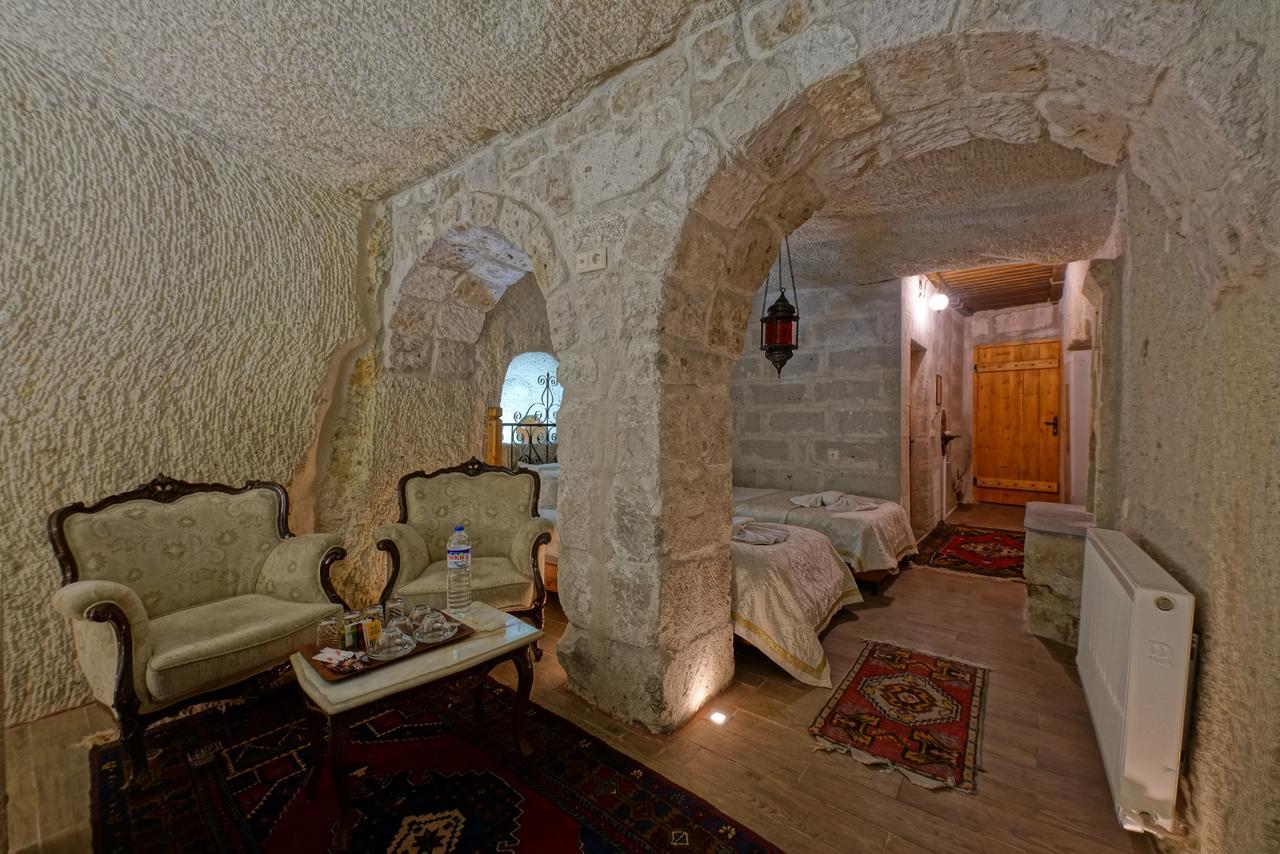 Angel Cave Hotel 2*