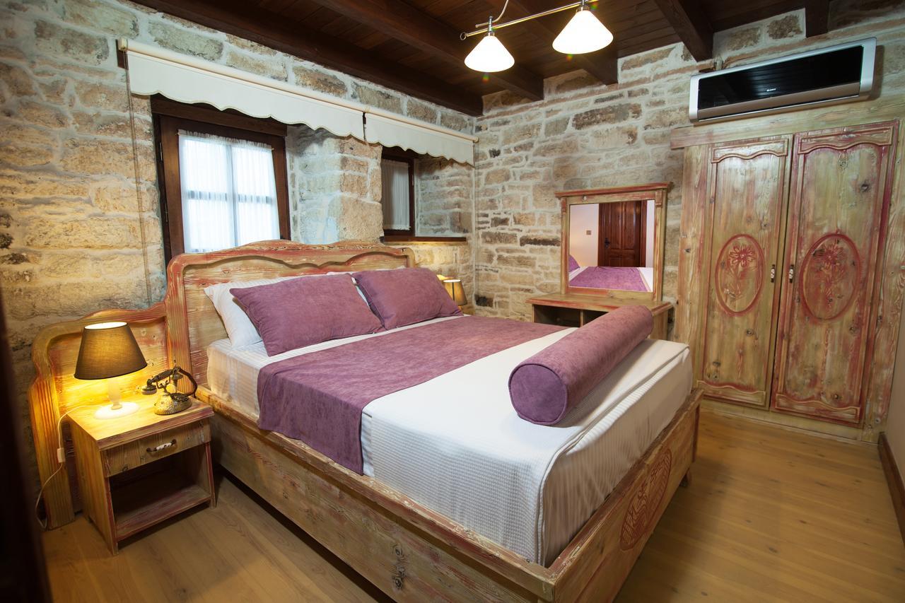 1922 Hotel