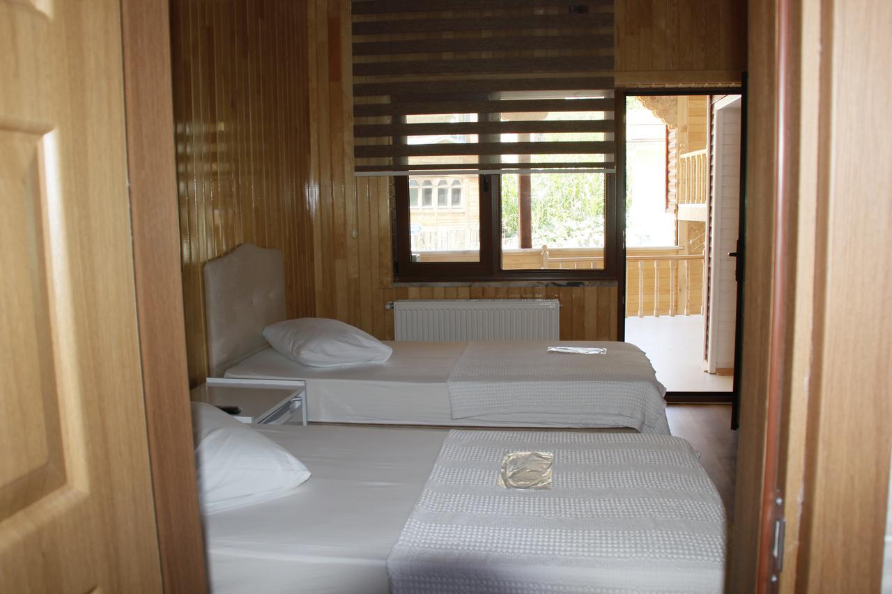 Atakoey Cafe Restaurant Hotel