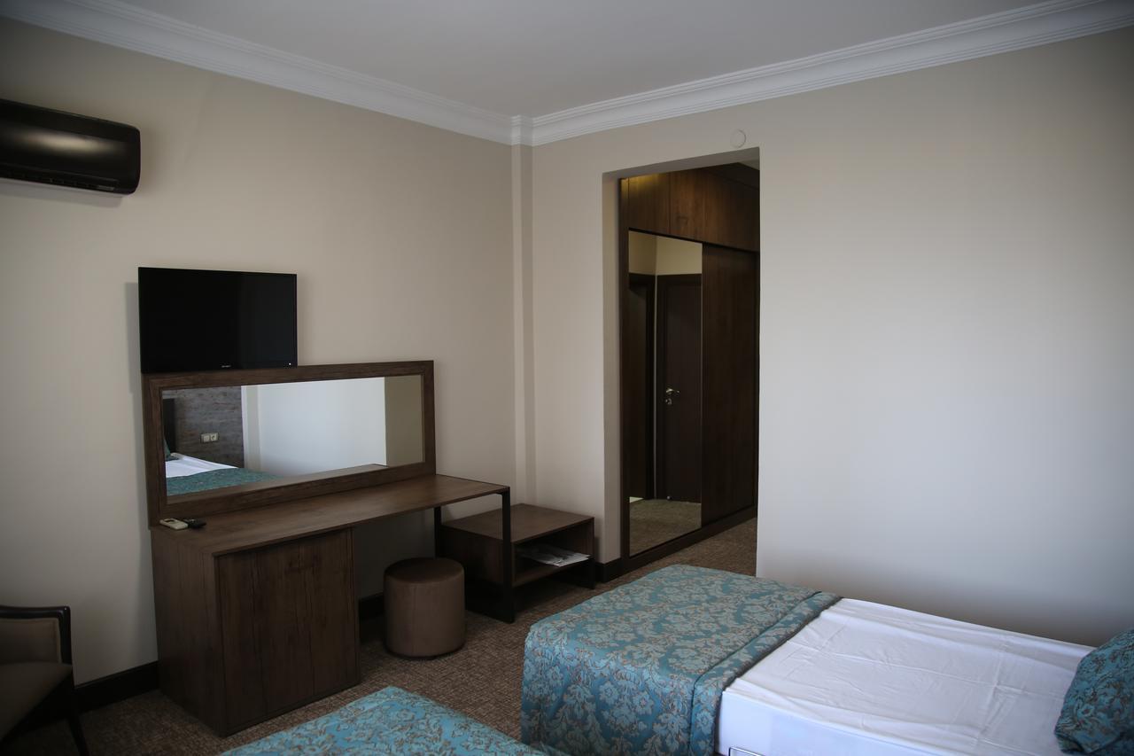 Omtel 3*