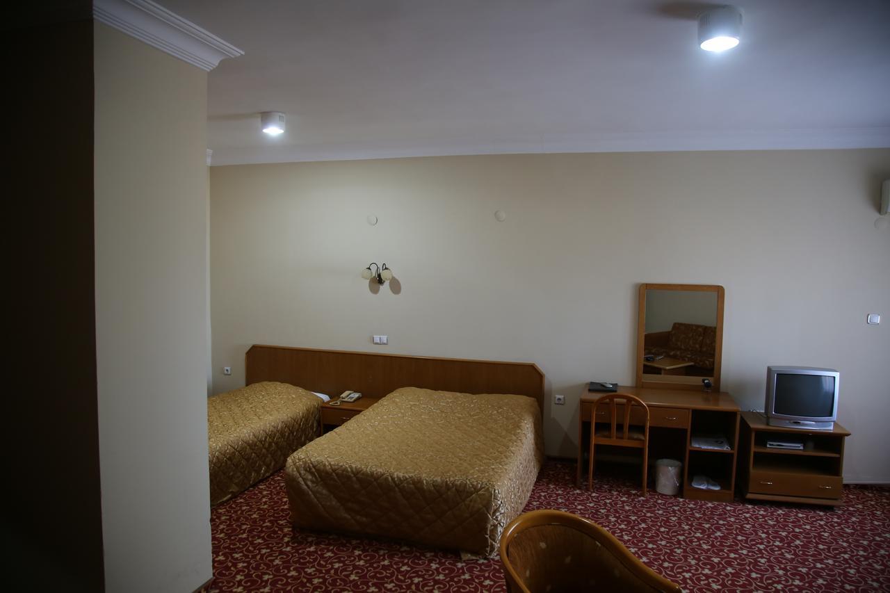 Omtel Hotel 3*