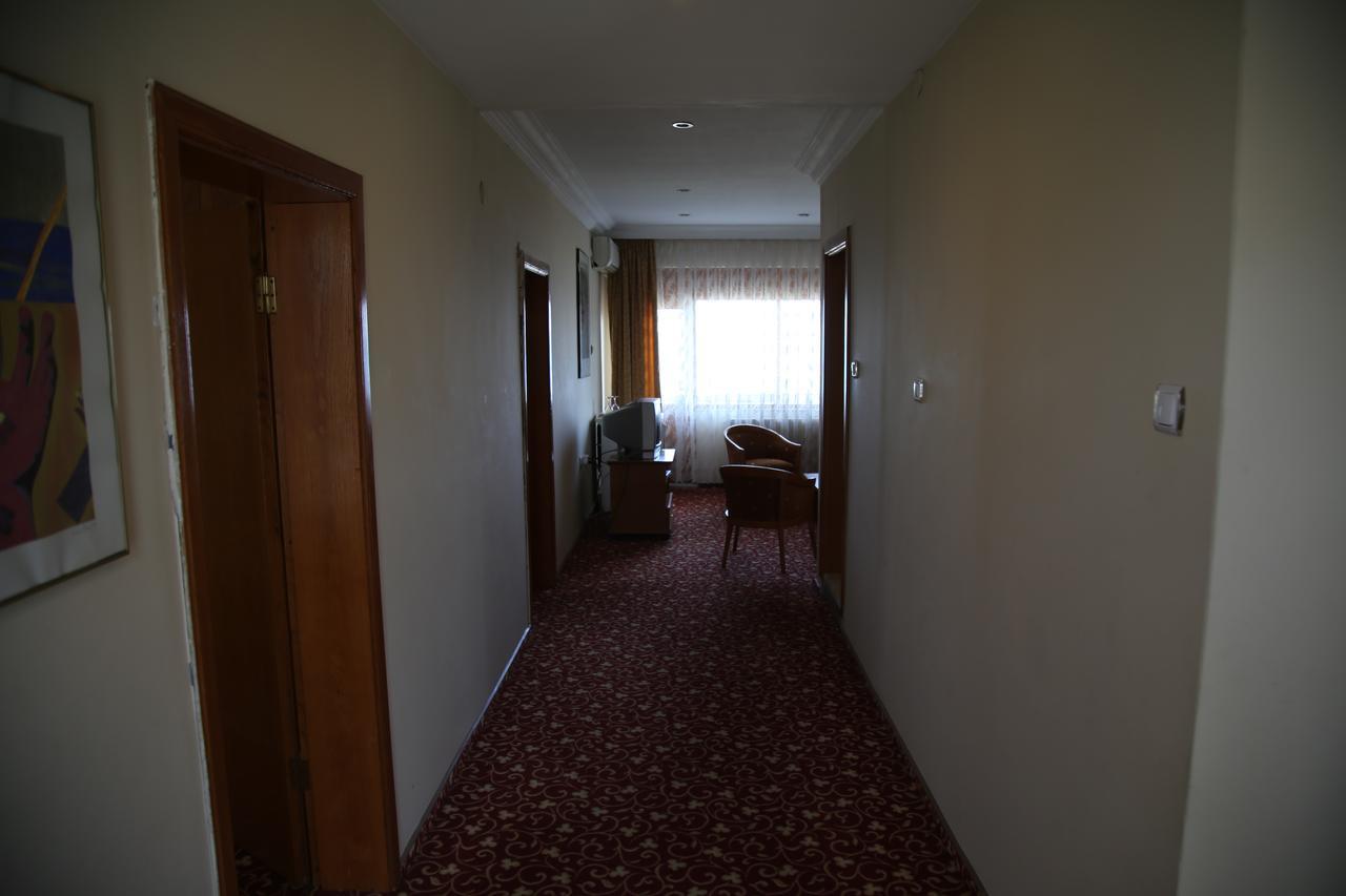 Hotel Omtel 3*