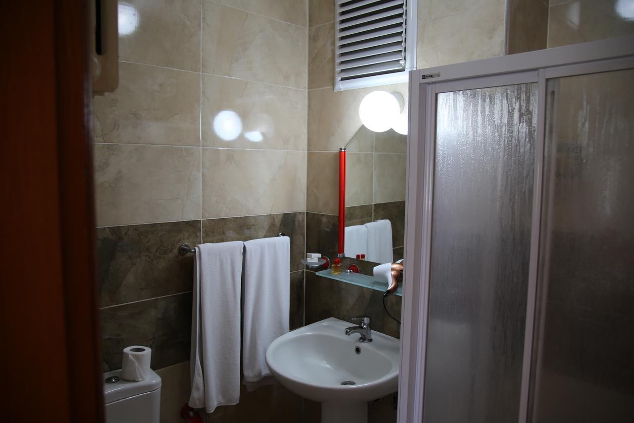 Omtel Hotel 3*