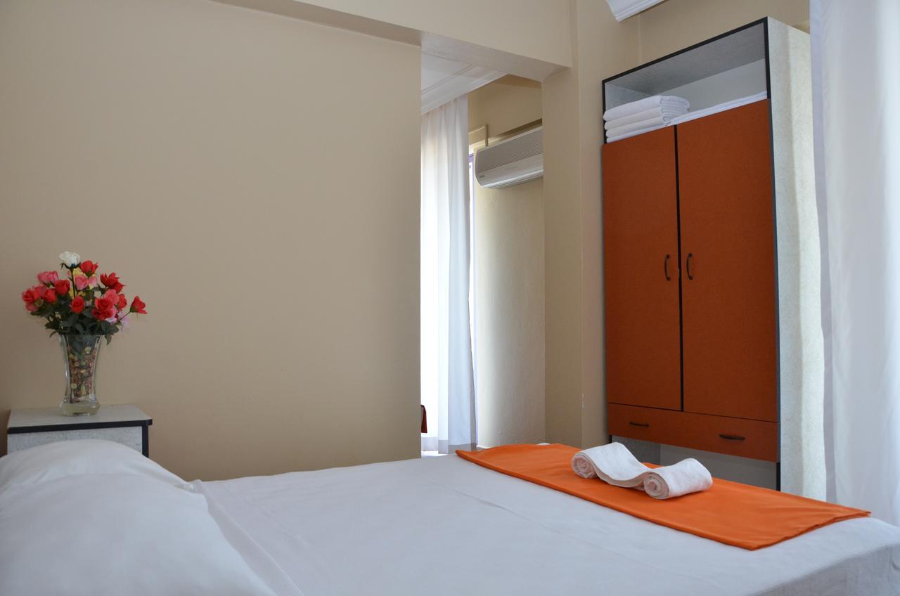 Nil Hotel