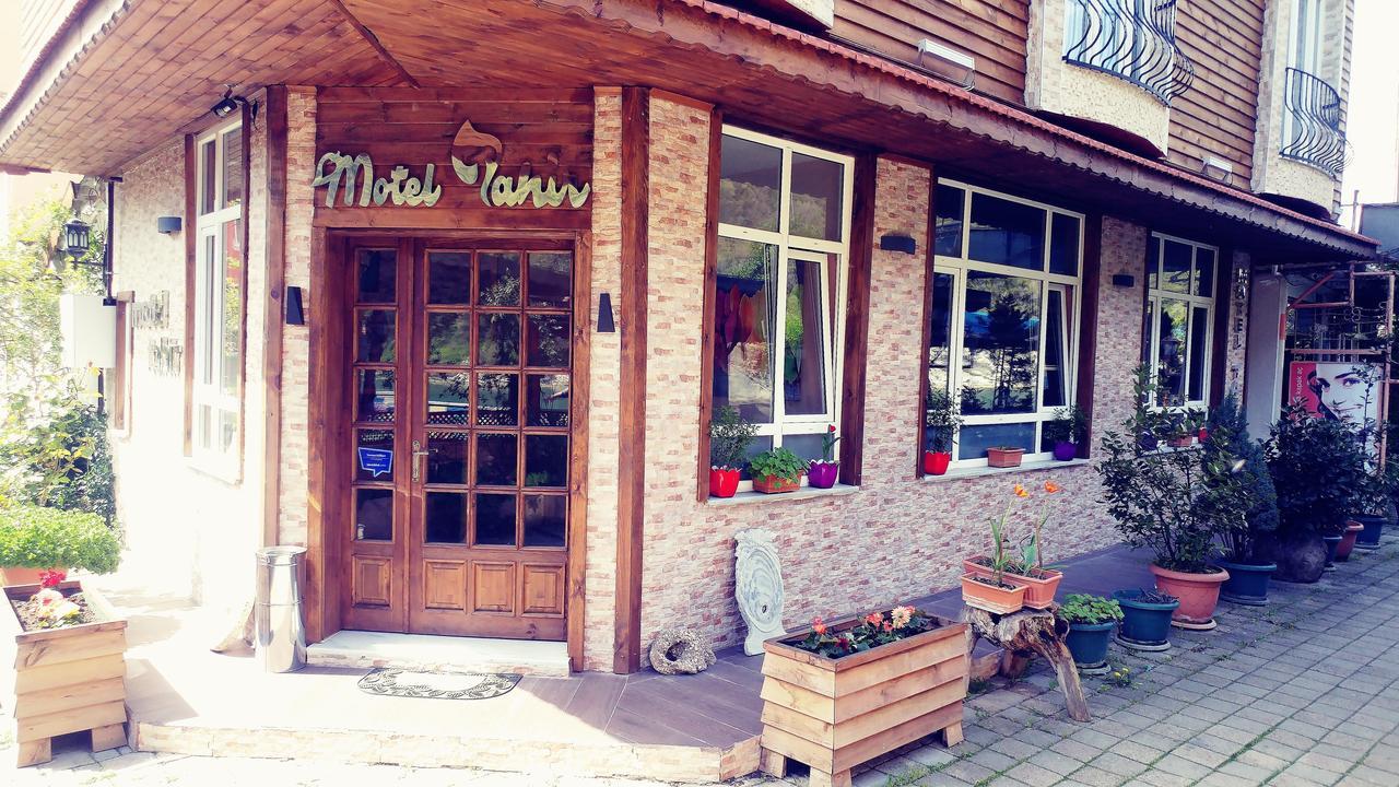 Hotel Tahir - Adult Only