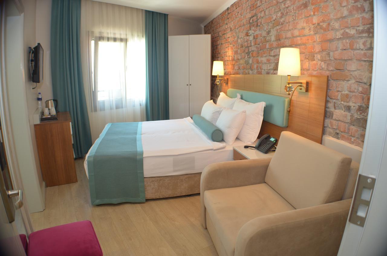 Sardinia Hotel