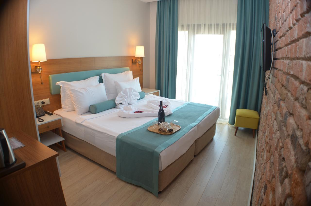 Sardinia Hotel 2*