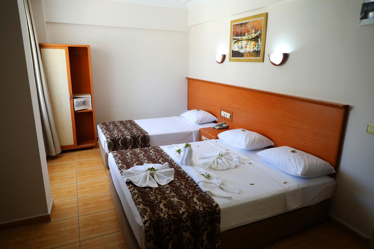 Park Marina Hotel 3*