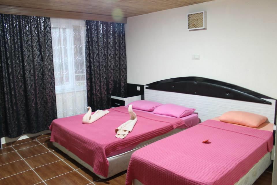 Esmeralda Apart Butik *