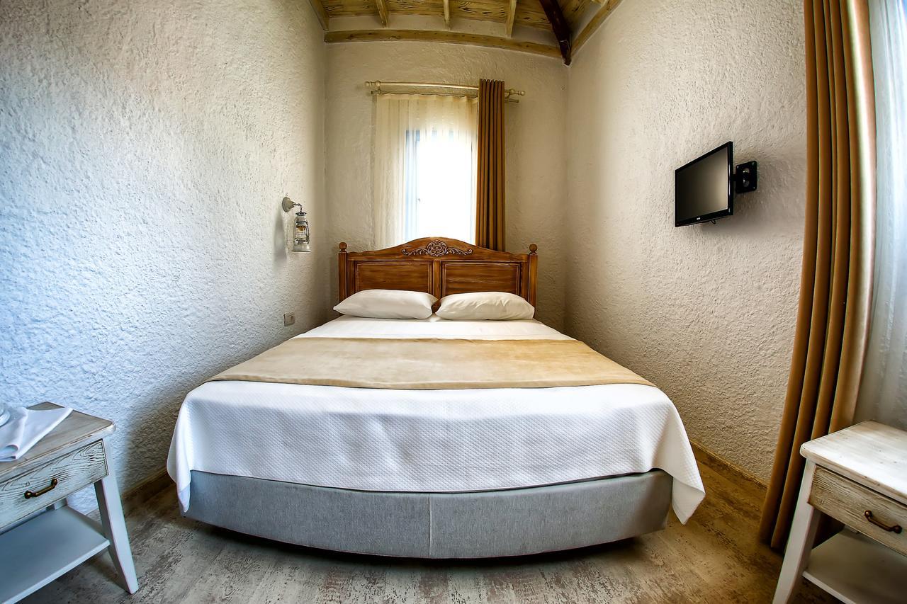 Fanti Hotel Cesme
