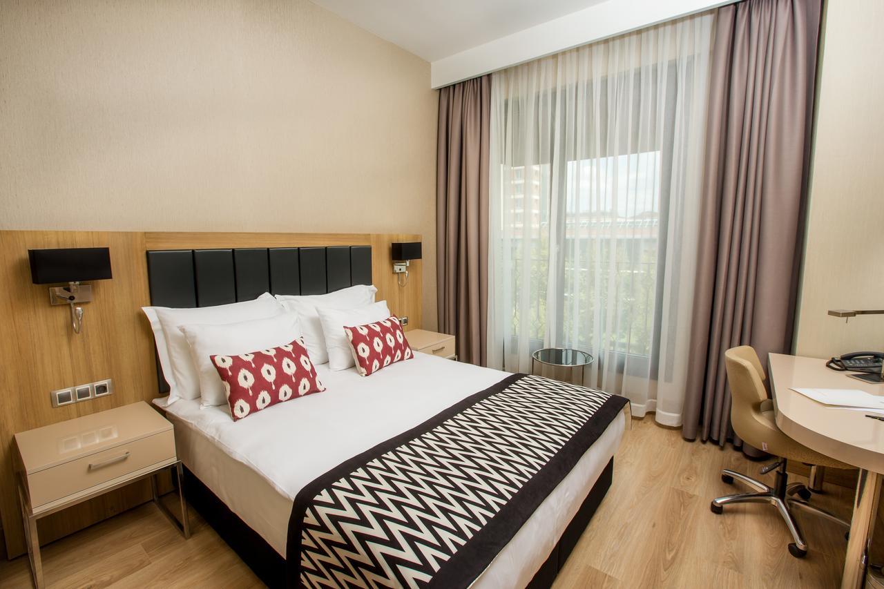 Hotel Ramada Encore 3*