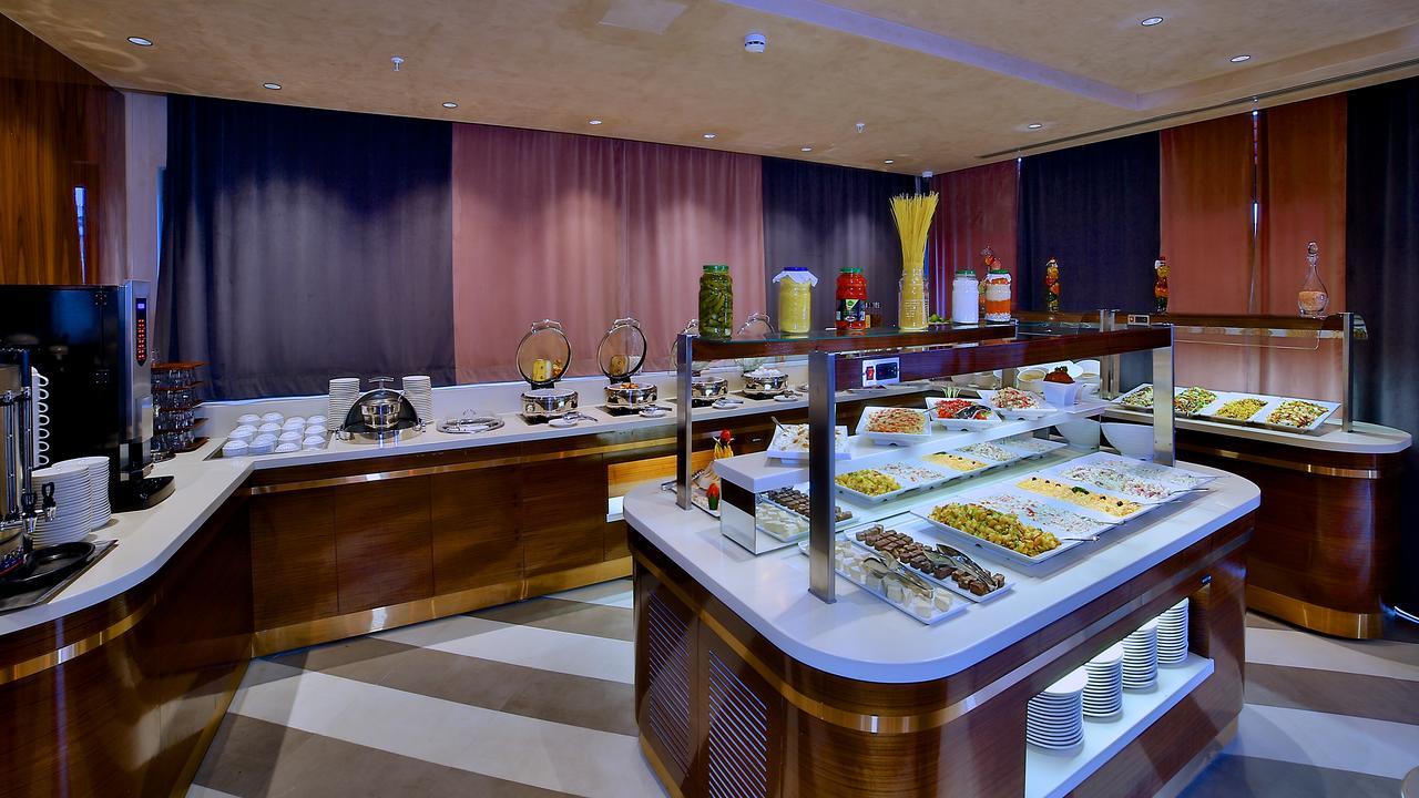 Beethoven Premium Hotel 4*