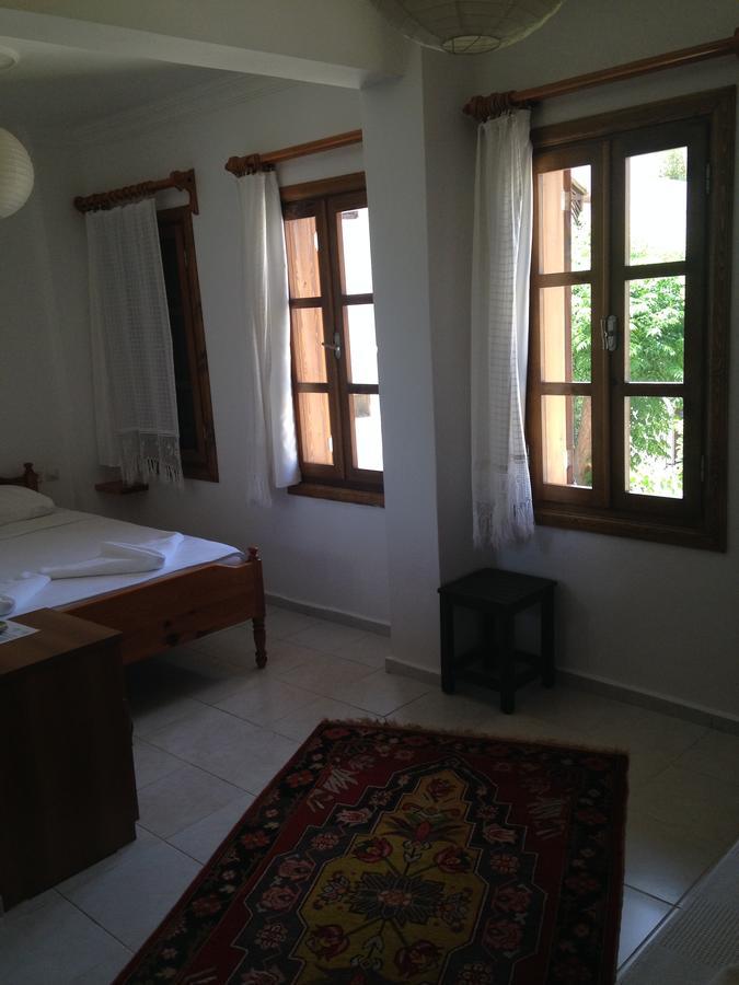The White House Bed & Breakfast Kalkan