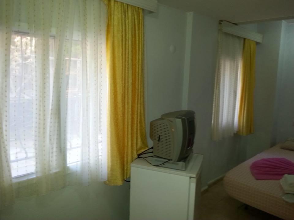 Yona Bed & Breakfast Cesme
