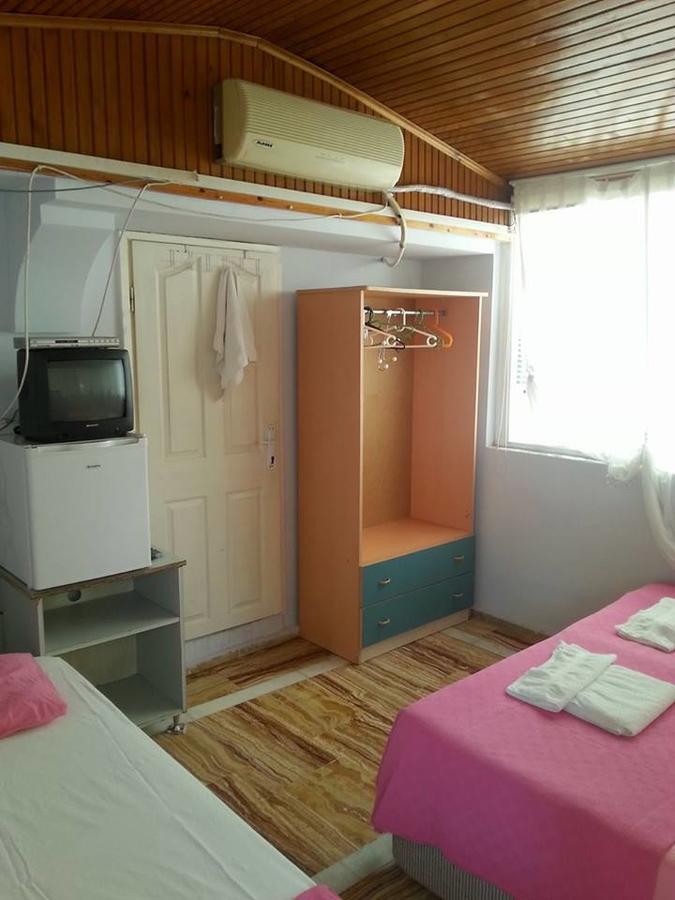 Yona Bed & Breakfast *