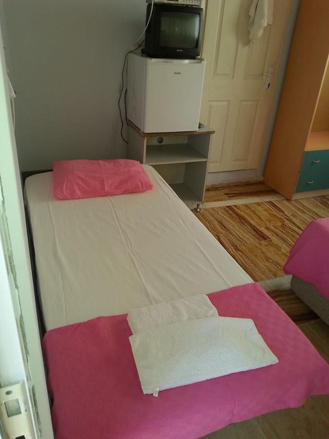 Yona Bed & Breakfast