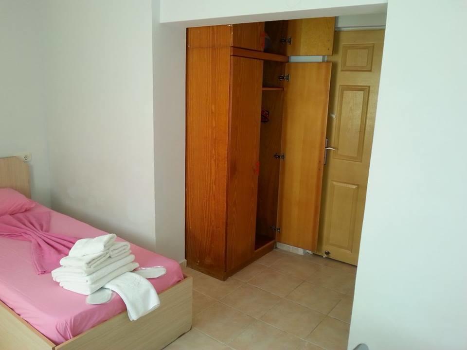 Yona Bed & Breakfast