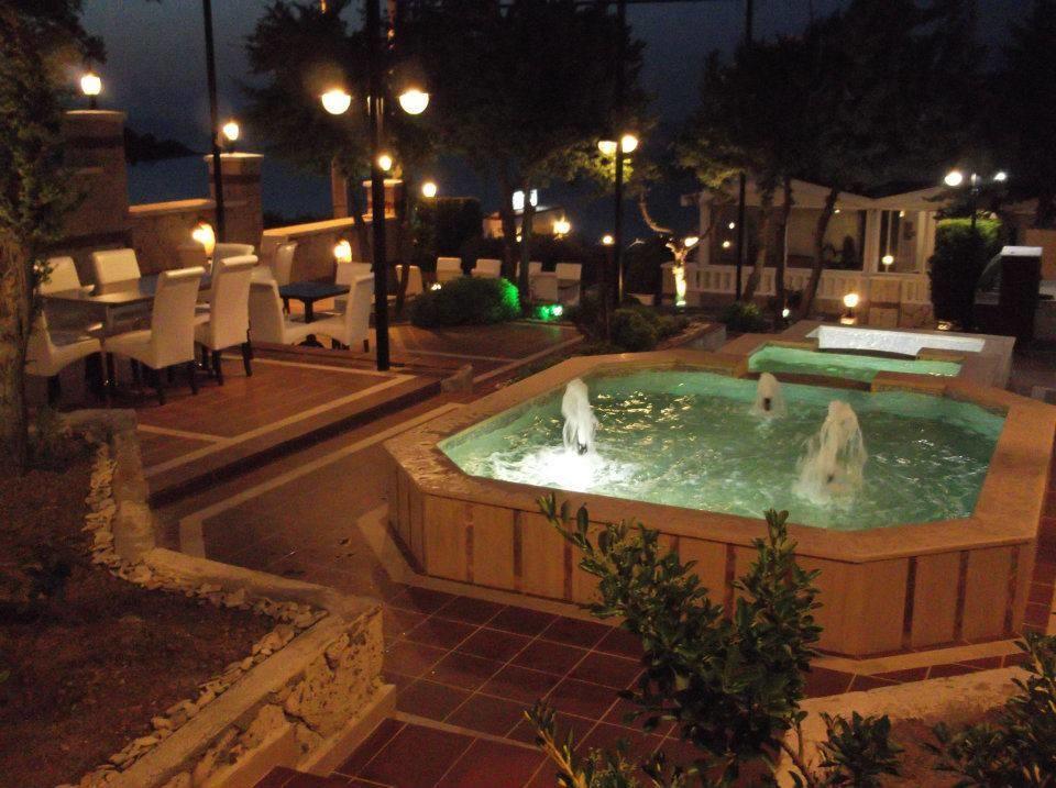 Yona Bed & Breakfast Cesme