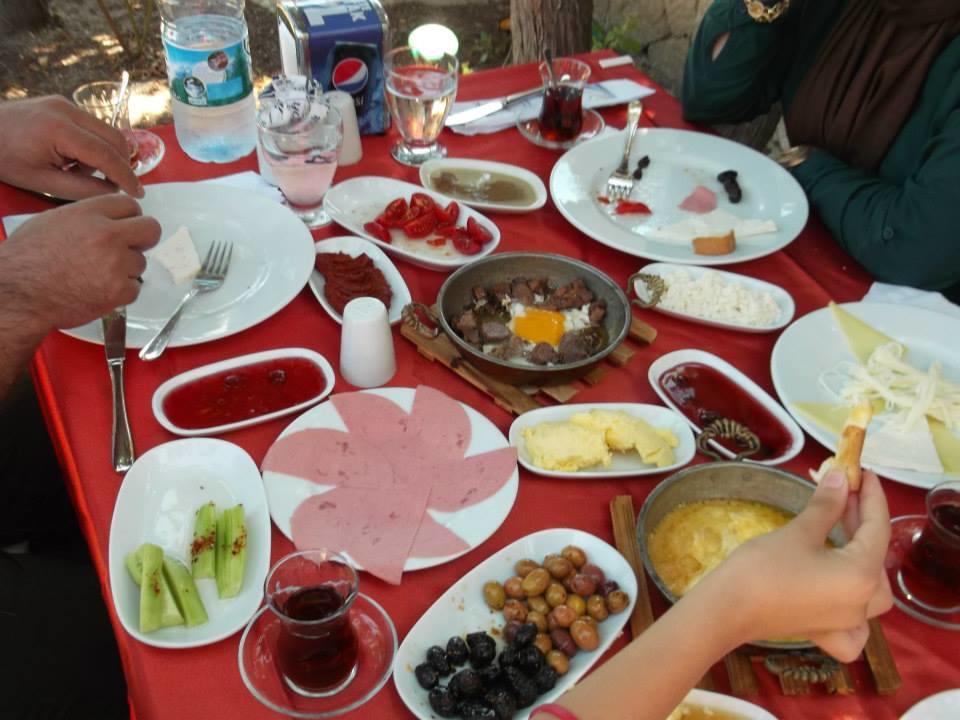 Yona * Cesme