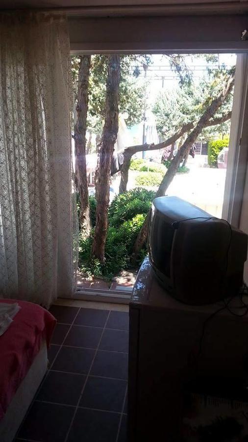 Yona Cesme