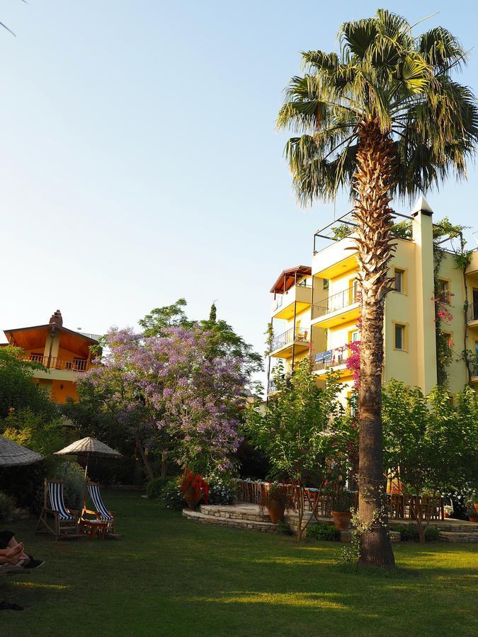Hotel Emel *